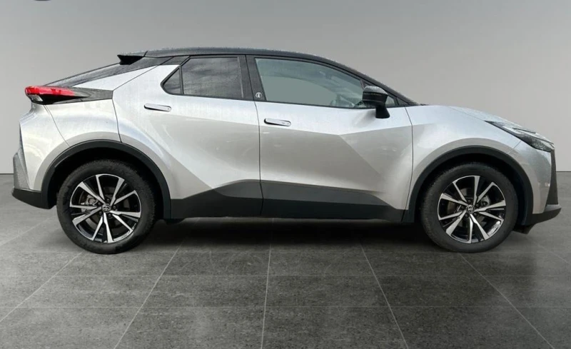 Toyota C-HR 2.0* TEAM-D* CAM* KEYLESS* DISTR* , снимка 3 - Автомобили и джипове - 53412424