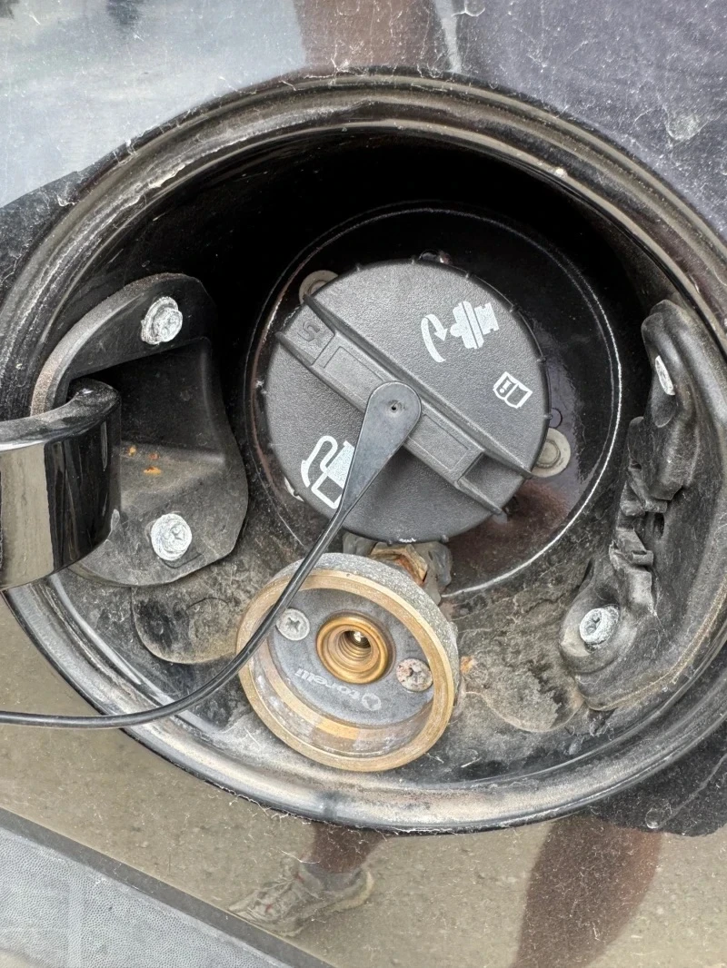 Chevrolet Captiva Сменян двигател, газова уредба , снимка 7 - Автомобили и джипове - 53839156