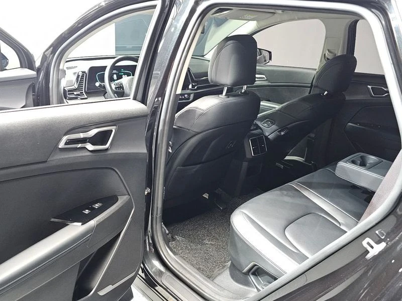 Kia Sportage Nobleless 2WD | DIST| ПОДГРЕВ| ОБДУХВАНЕ, снимка 11 - Автомобили и джипове - 55736436