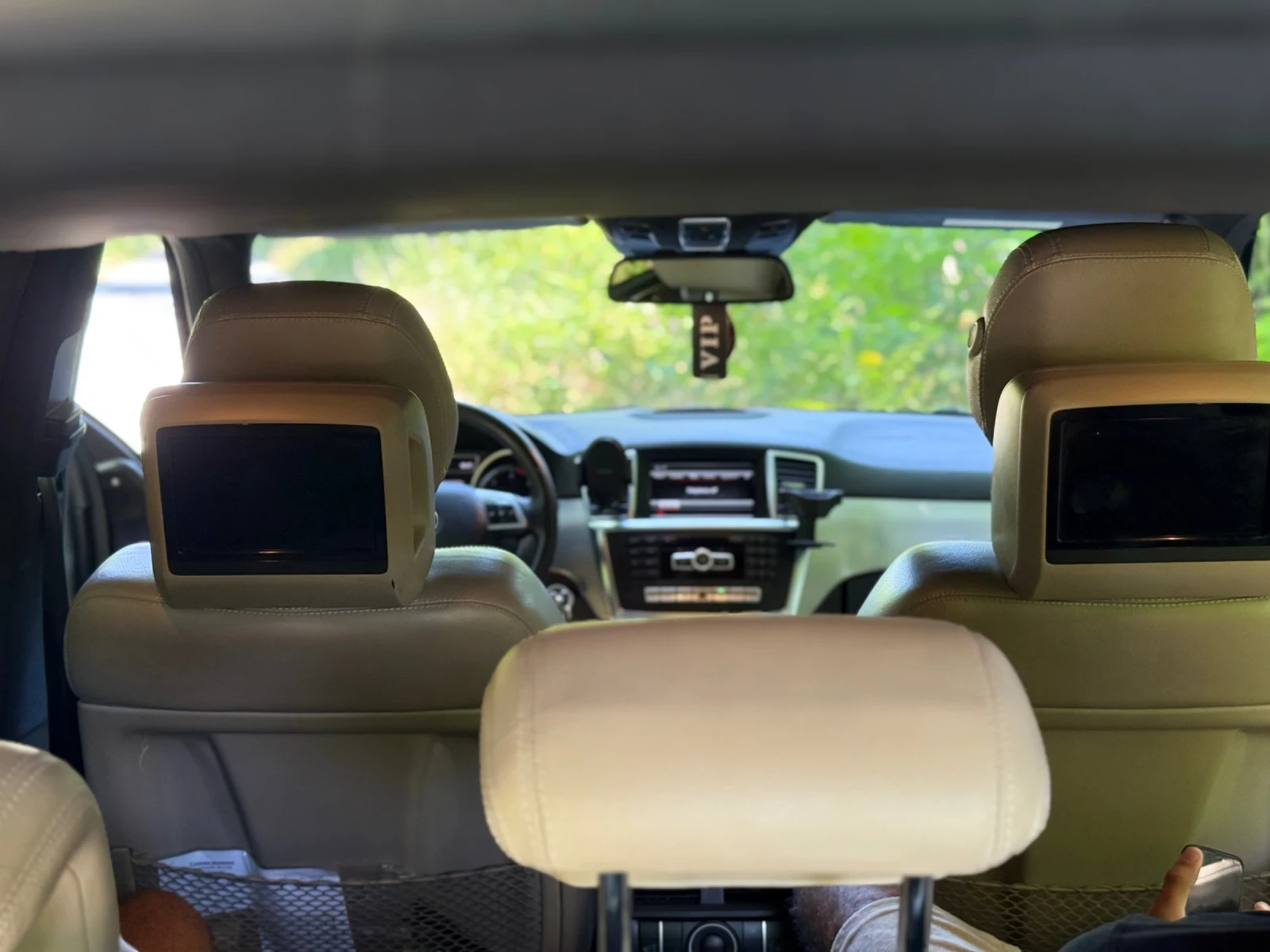 Mercedes-Benz ML 350  - изображение 8