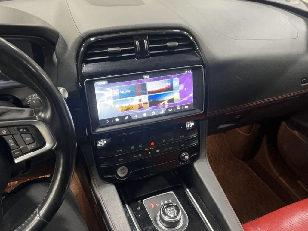 Jaguar F-PACE * 35t R Sport * CARFAX * БЕЗ ПЪРВОНАЧАЛНА ВНОСКА - изображение 8