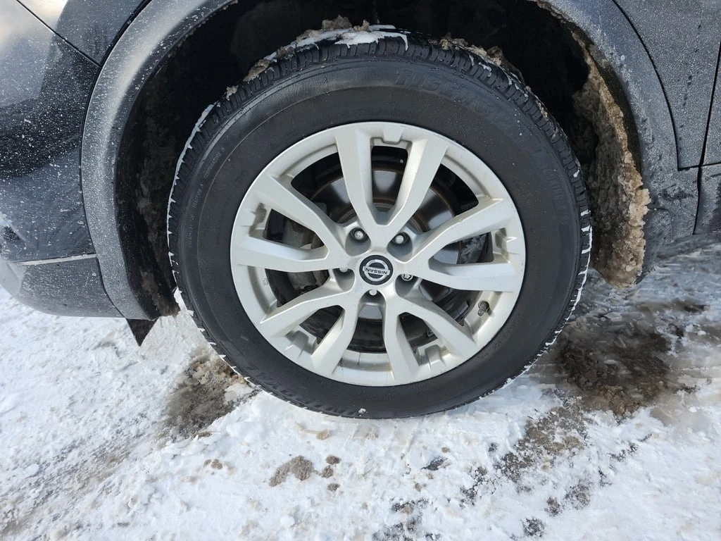 Nissan Qashqai * S * CARFAX * ���� �� �� | Mobile.bg � ����������� 12