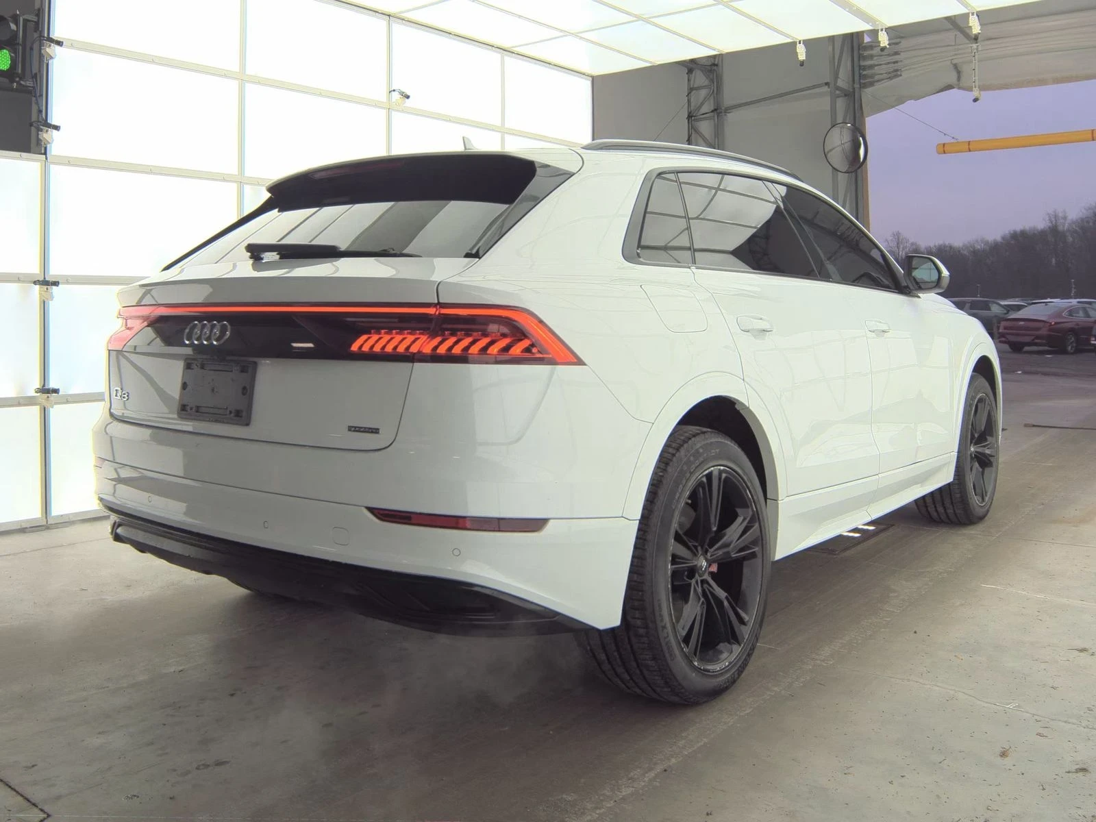 Audi Q8 Premium QUATTRO - изображение 4