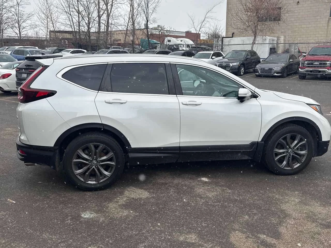 Honda Cr-v * Sport * CARFAX * ЦЕНА ДО БГ, снимка 3 - Автомобили и джипове - 54044464