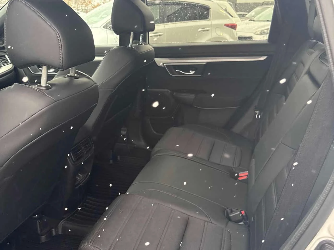 Honda Cr-v * Sport * CARFAX * ЦЕНА ДО БГ, снимка 13 - Автомобили и джипове - 54044464