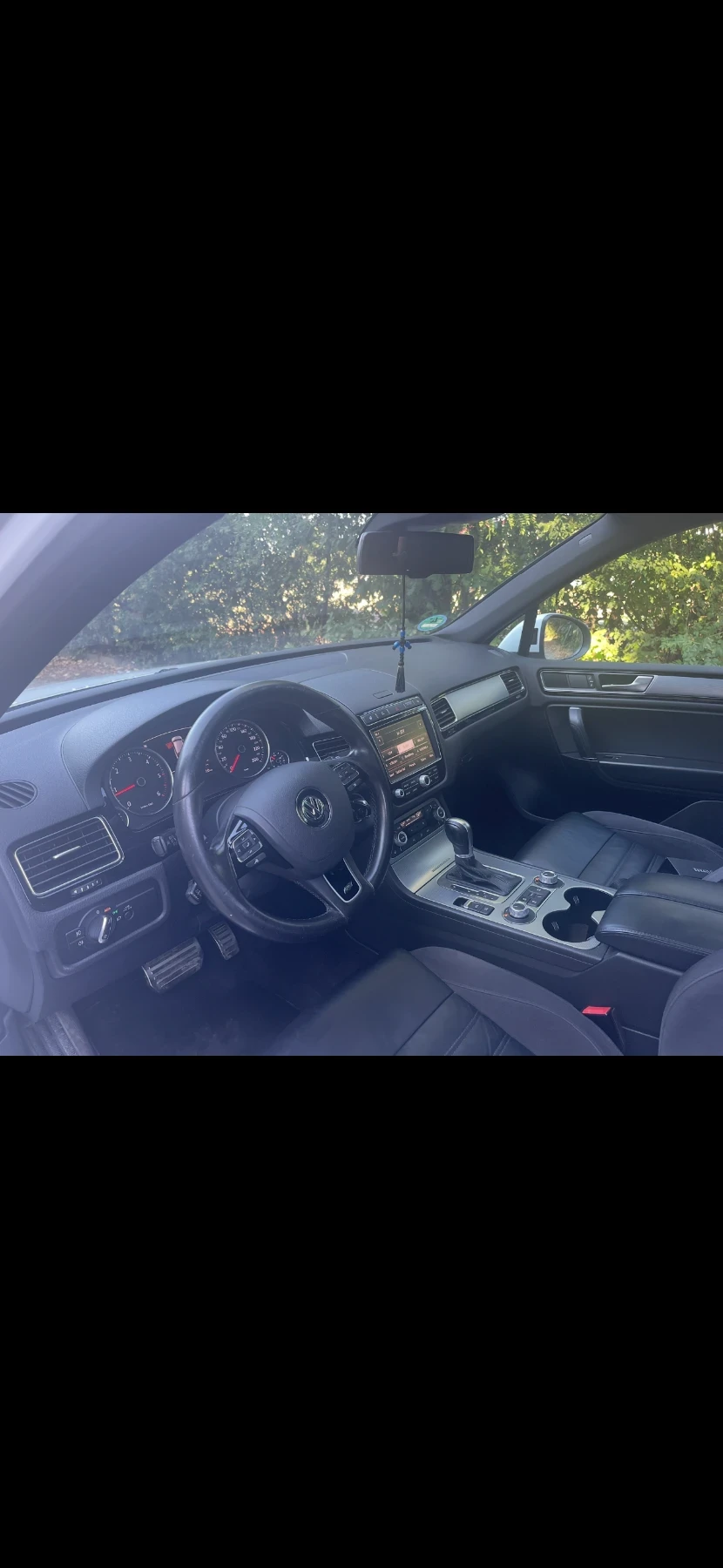 VW Touareg 3.0 TDI R-line Panorama, снимка 11 - Автомобили и джипове - 54102709