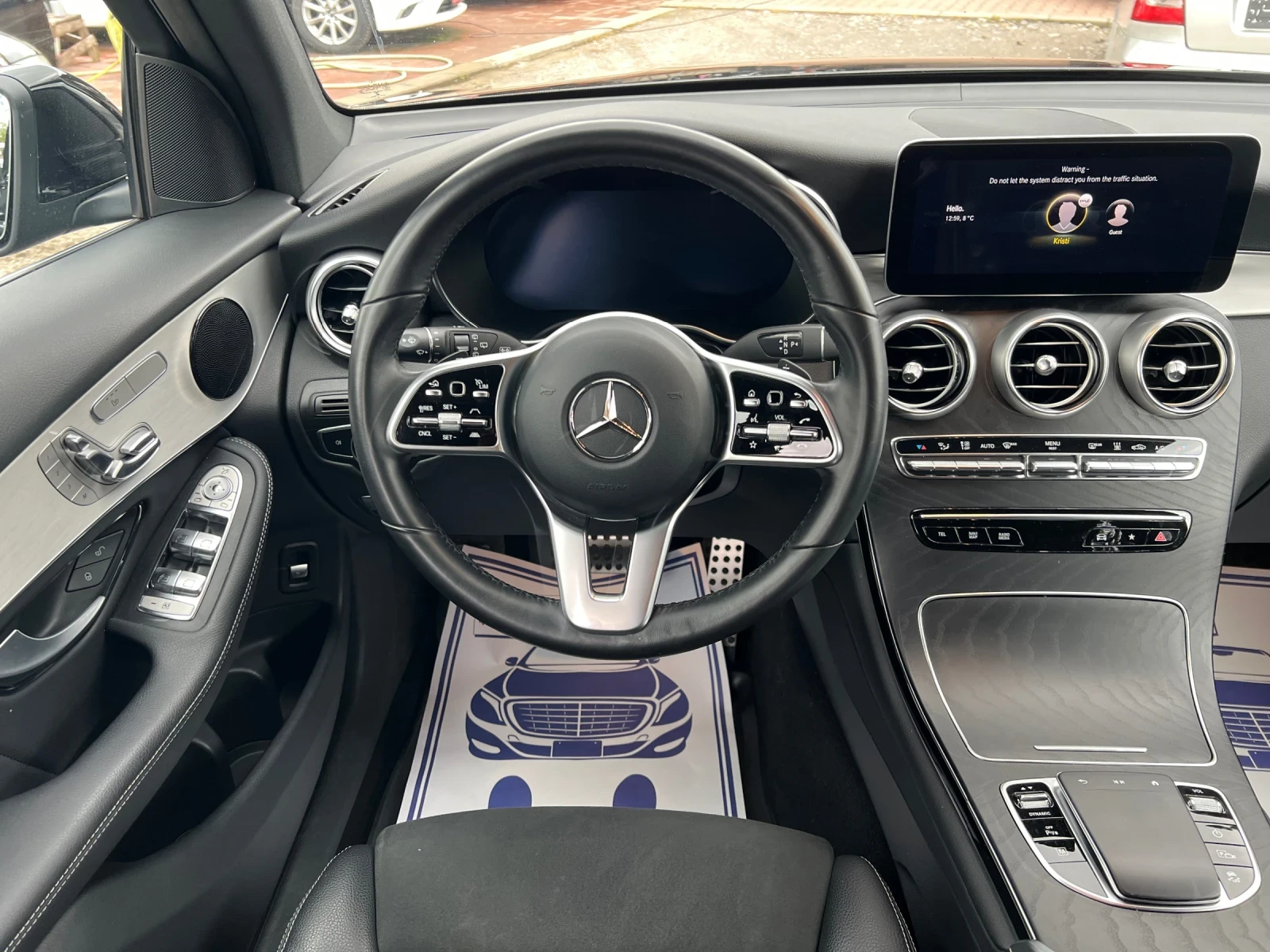 Mercedes-Benz GLC 300 de 2022г* AMG* 4M* Plug in Hybrid* 151.000KM* , снимка 12 - Автомобили и джипове - 54388270