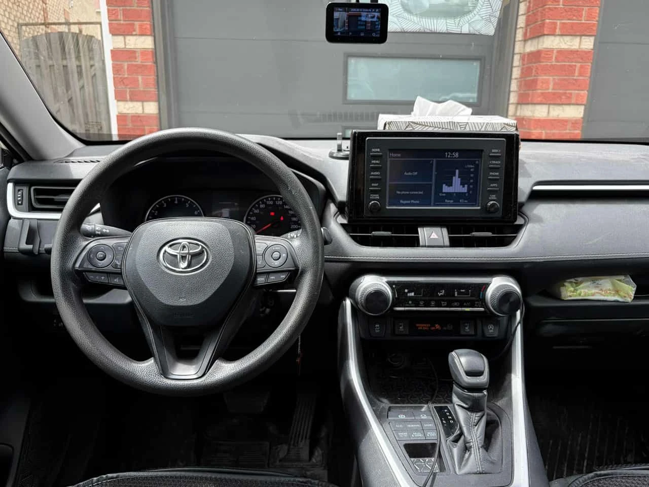 Toyota Rav4 * LE * CARFAX * БЕЗ ПЪРВОНАЧАЛНА ВНОСКА, снимка 9 - Автомобили и джипове - 54920014