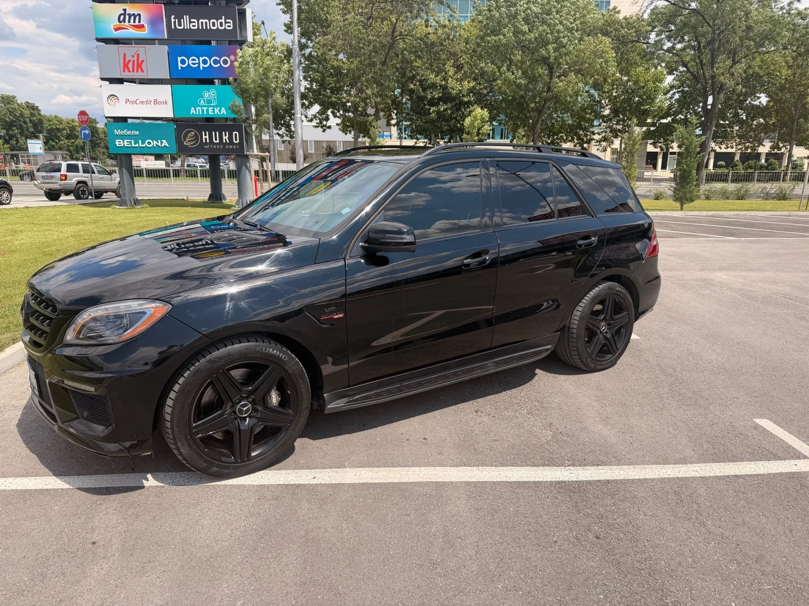 Mercedes-Benz ML 63 AMG Ml 63, снимка 8 - Автомобили и джипове - 55417976