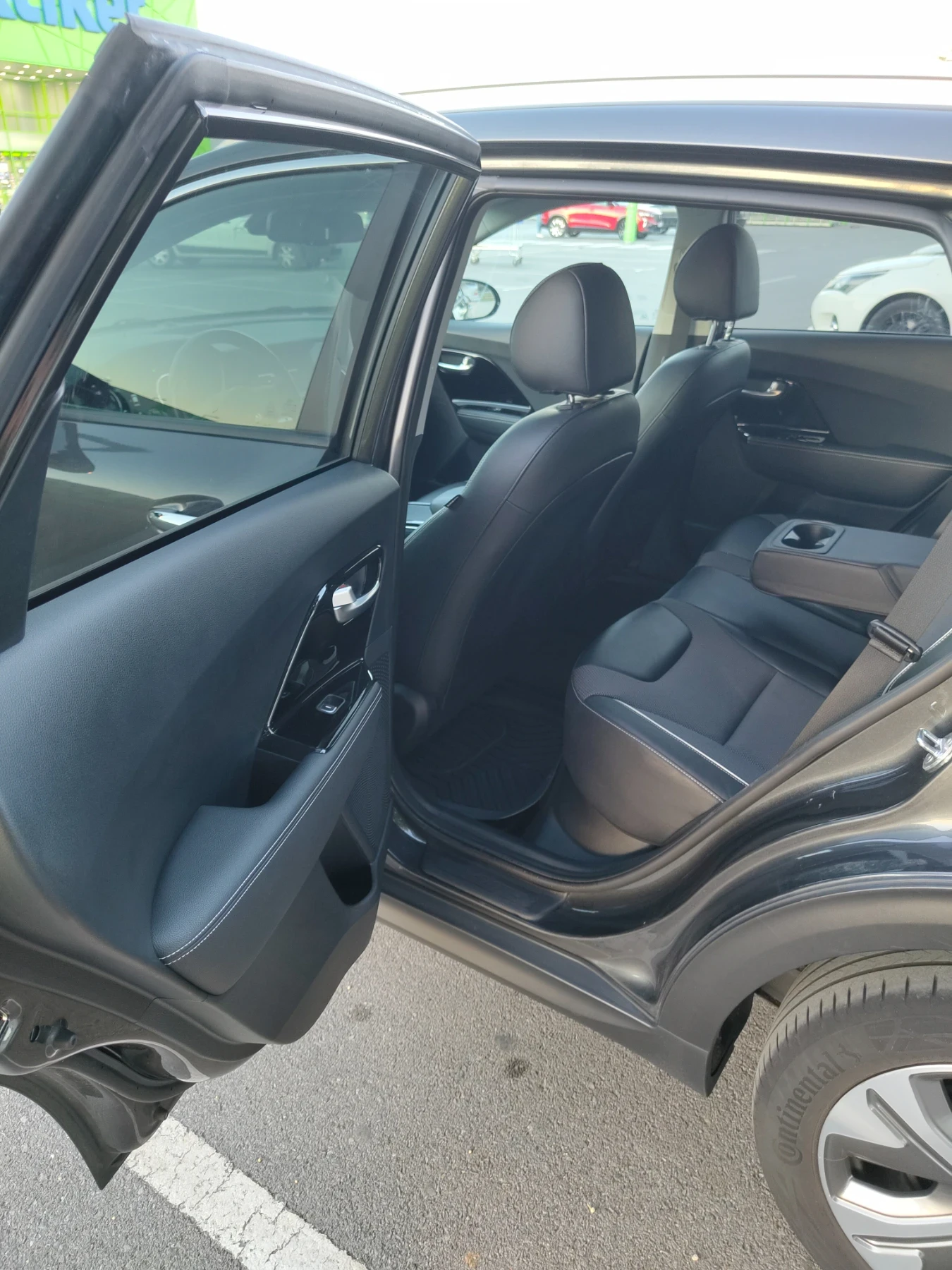 Kia Niro 65kWh/SOH100%/DynamicPlusLine/Kia Connect, снимка 9 - Автомобили и джипове - 55661140