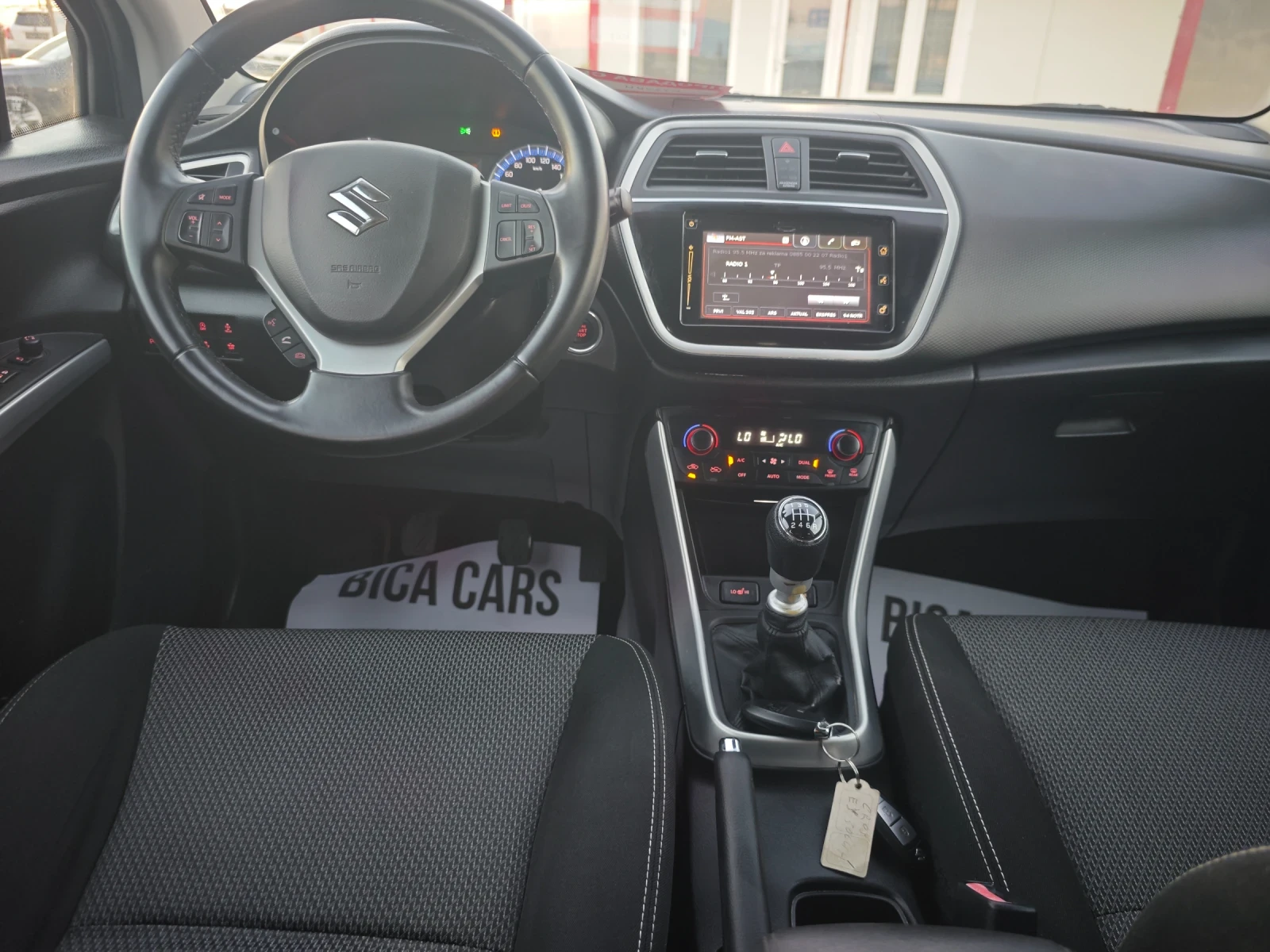 Suzuki SX4 S-Cross 1.6D, снимка 11 - Автомобили и джипове - 55725859