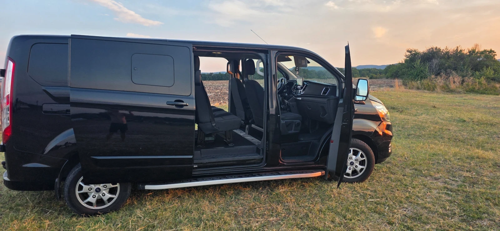 Ford Transit Custom 2.0 , снимка 12 - Бусове и автобуси - 55711686