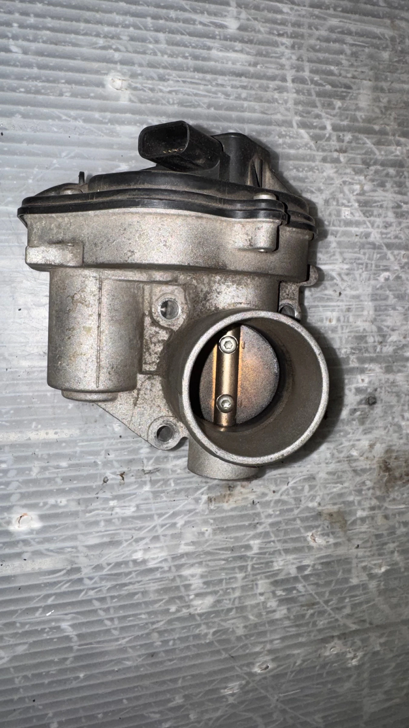 ��������� ����� �� Ford Focus 2009 - VR2S64-9E927-FC | Mobile.bg � ����������� 2