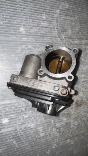 Дроселова Клапа за Ford Focus 2009 - VR2S64-9E927-FC