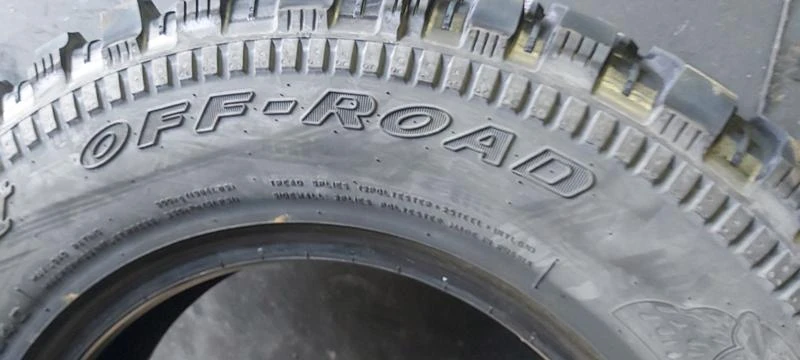 Гуми Всесезонни 225/75R16, снимка 5 - Гуми и джанти - 34005667