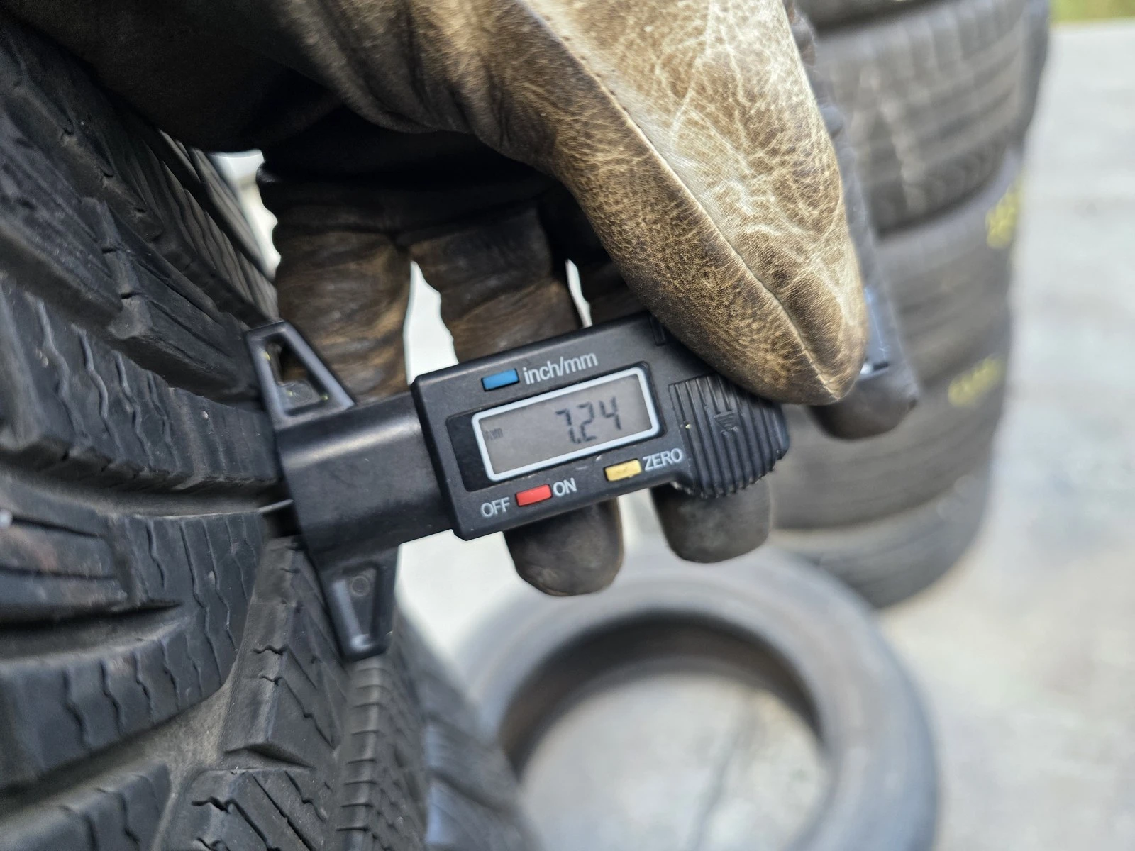 ���� 235/40R18 | Mobile.bg � ����������� 6