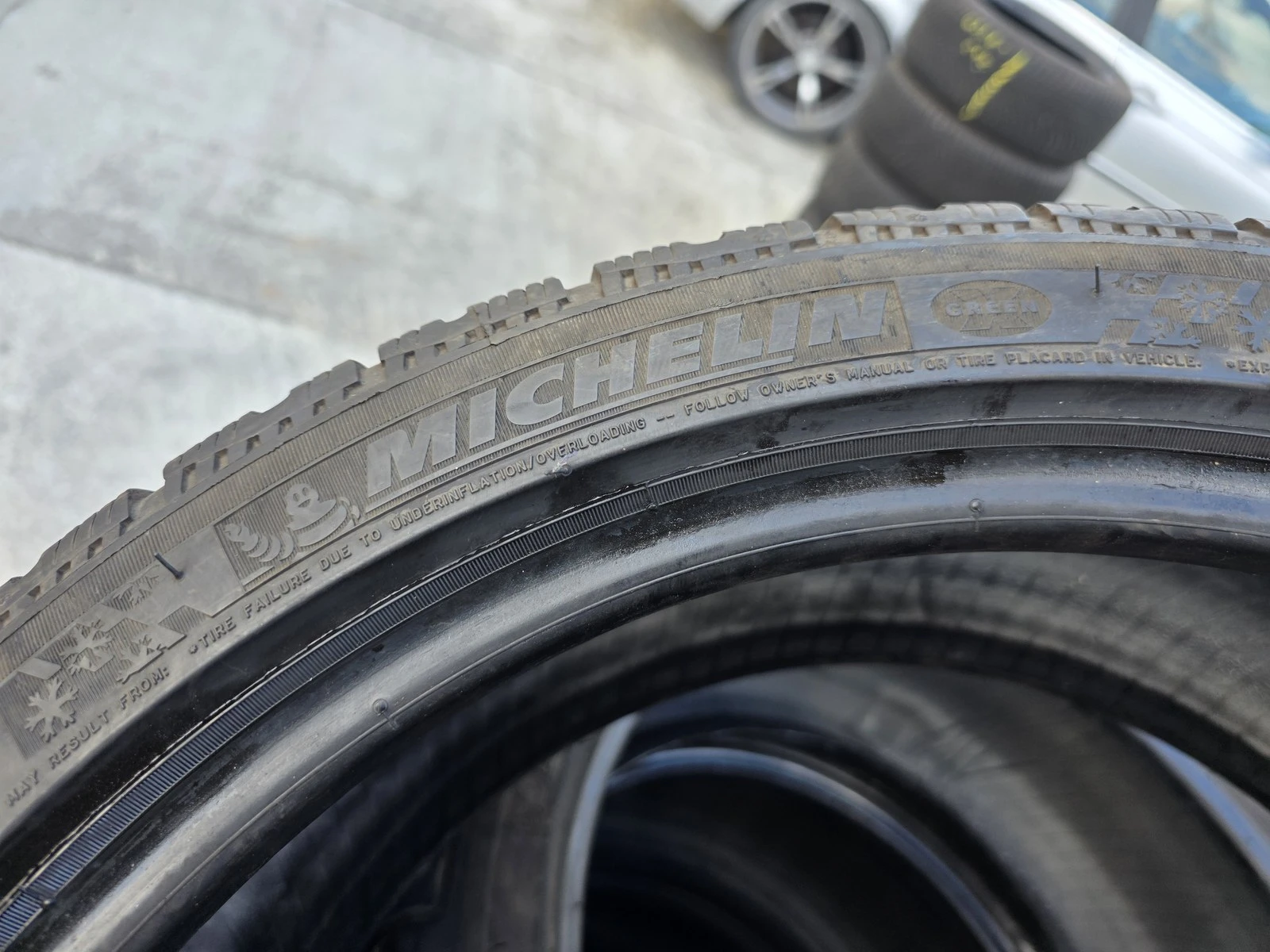 ���� 235/40R18 | Mobile.bg � ����������� 8