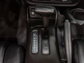 Pontiac Firebird Trans Am Collectors Edition, снимка 17