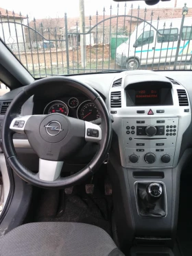 Opel Zafira 1.9dtci  face 6скорости 7места  клима, снимка 9