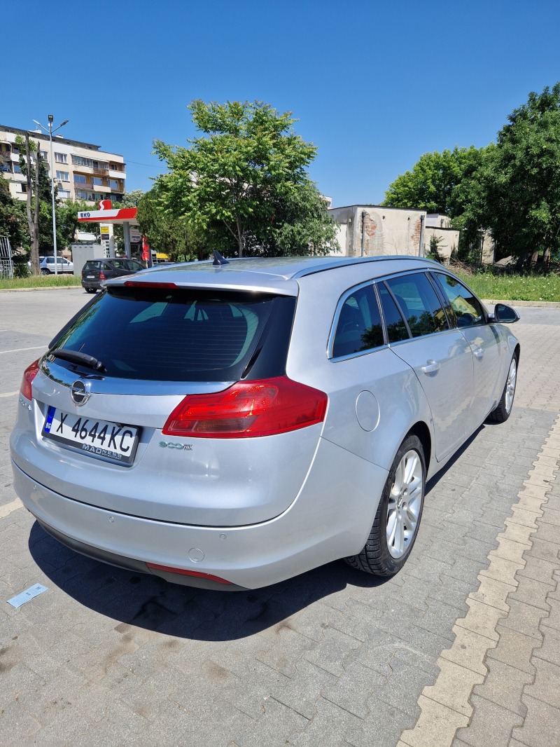 Opel Insignia, снимка 5 - Автомобили и джипове - 45885692