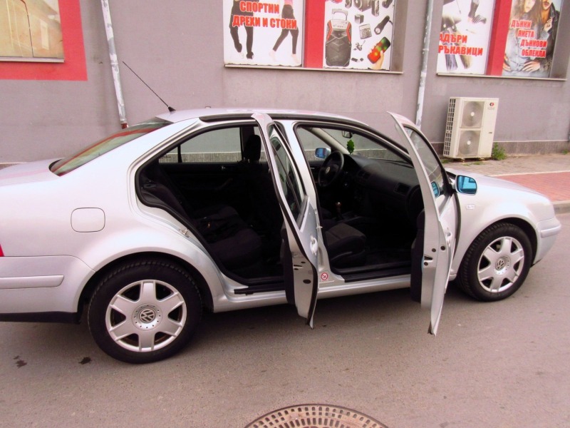 VW Bora 1.9TDI , снимка 8 - Автомобили и джипове - 46385120