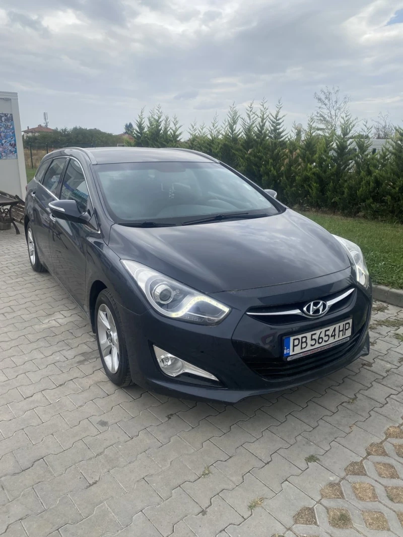 Hyundai I40 Комби, снимка 2 - Автомобили и джипове - 48201617