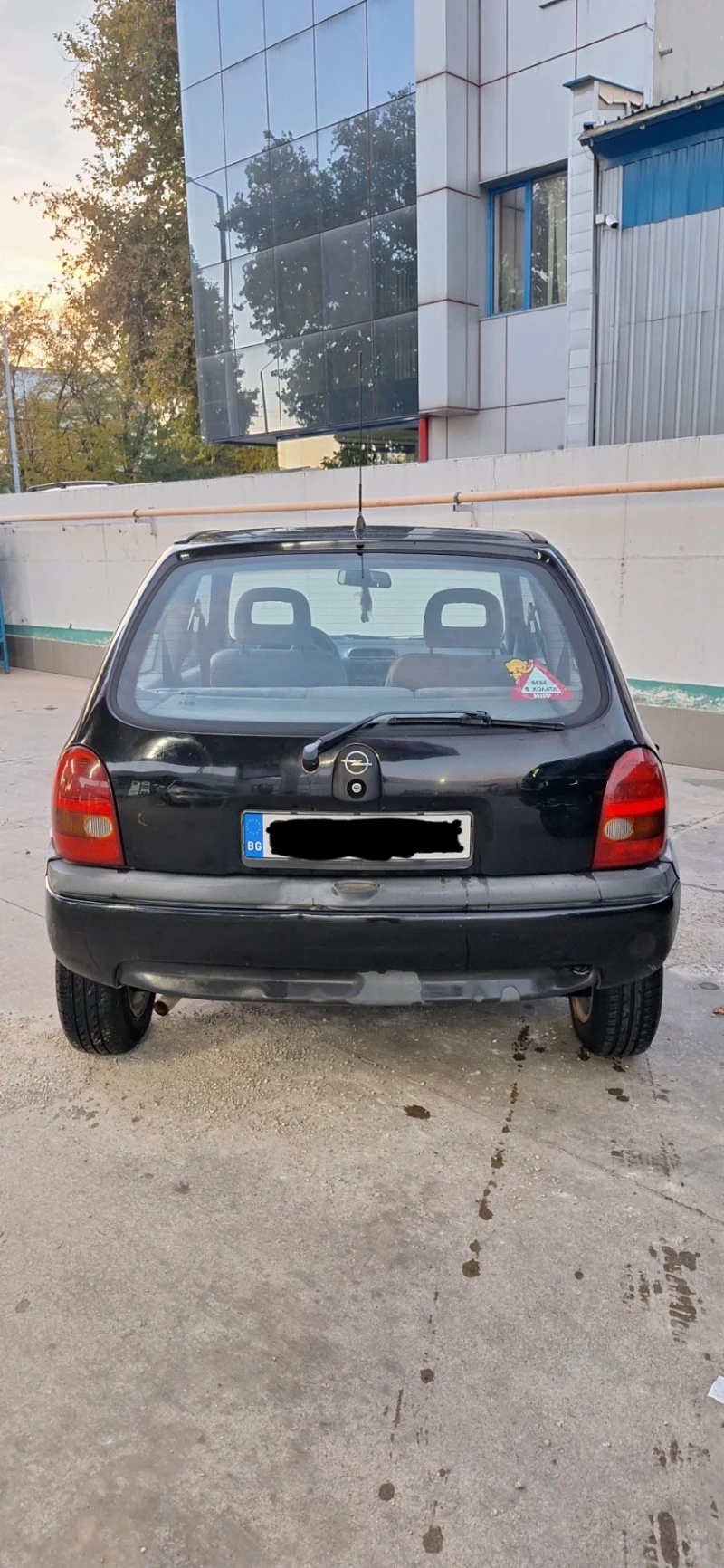 Opel Corsa 1.4i, снимка 3 - Автомобили и джипове - 47747196