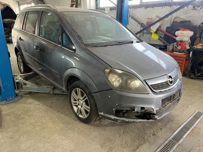 Opel Zafira 1.9CDTI, снимка 1 - Автомобили и джипове - 47804416