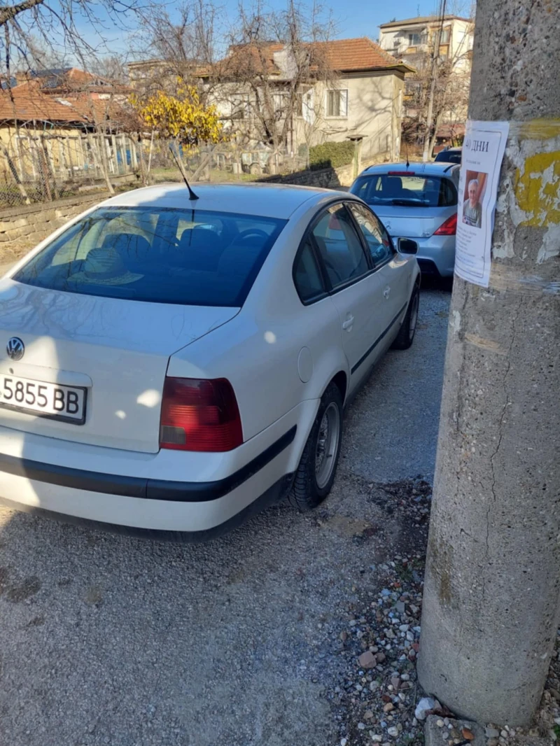 VW Passat, снимка 3 - Автомобили и джипове - 48393290