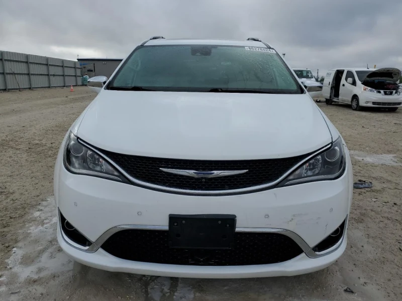 Chrysler Pacifica, снимка 3 - Автомобили и джипове - 48815123