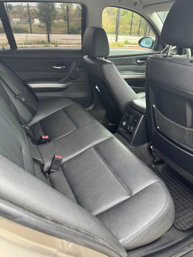 BMW 320, снимка 9 - Автомобили и джипове - 52205356