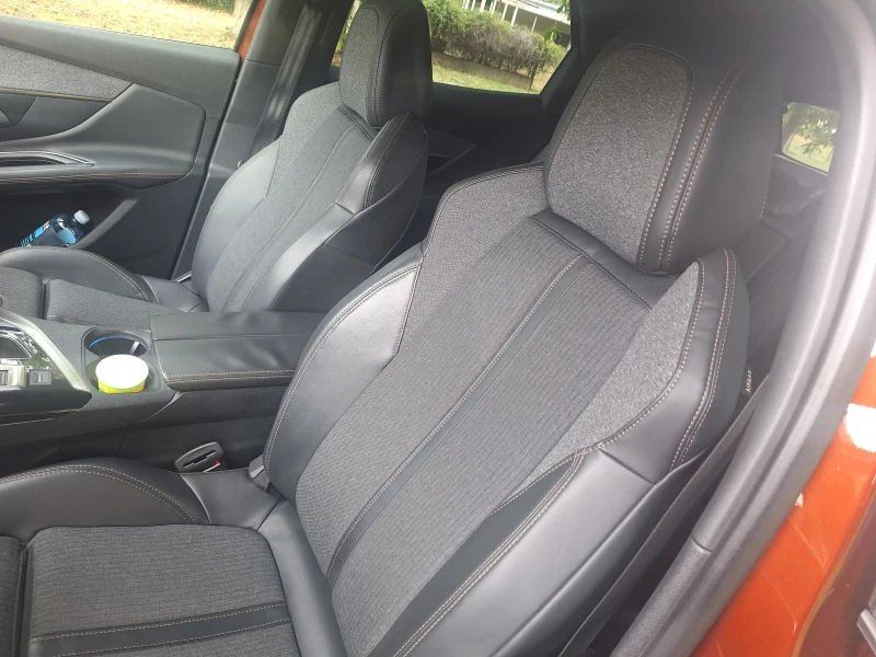 Peugeot 3008 GT LINE, снимка 8 - Автомобили и джипове - 52585987