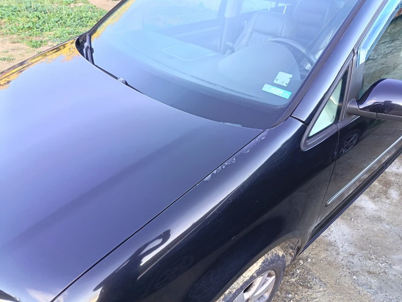 VW Touran  Facelift/ заводски метан, снимка 5 - Автомобили и джипове - 52189400