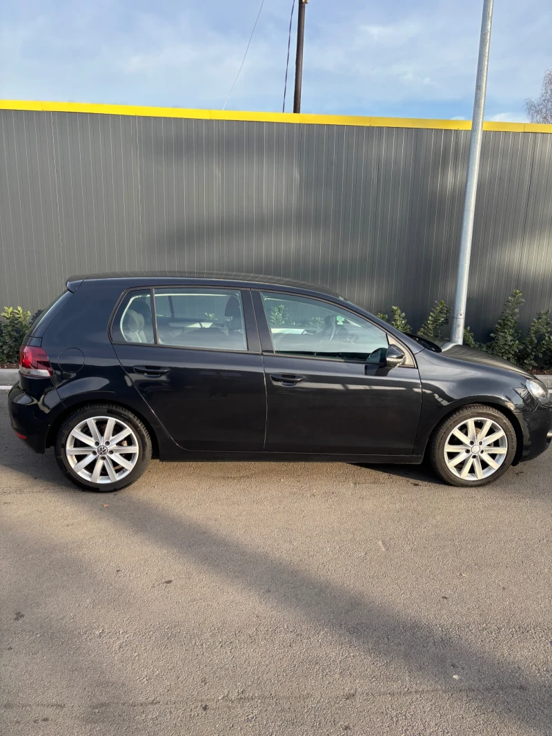 VW Golf Highline, снимка 4 - Автомобили и джипове - 52874242