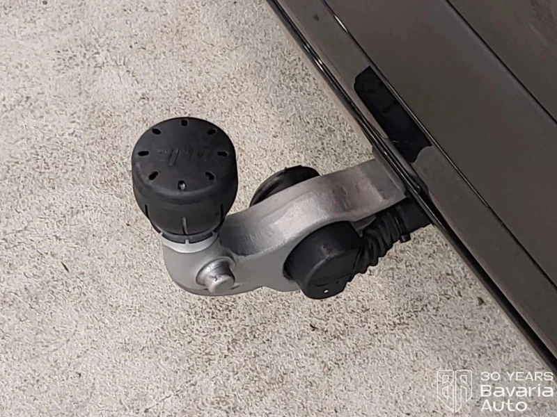 Mercedes-Benz GLC 220 d 4MATIC 9G-TRONIC Edition AMG Line, снимка 14 - Автомобили и джипове - 53430794