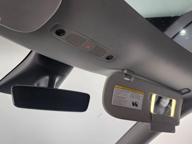 Tesla Model Y Dual Motor Long Range AWD, снимка 17 - Автомобили и джипове - 54218097