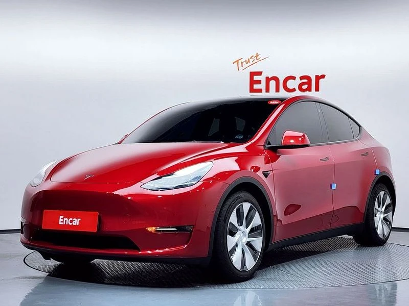 Tesla Model Y Dual Motor Long Range AWD