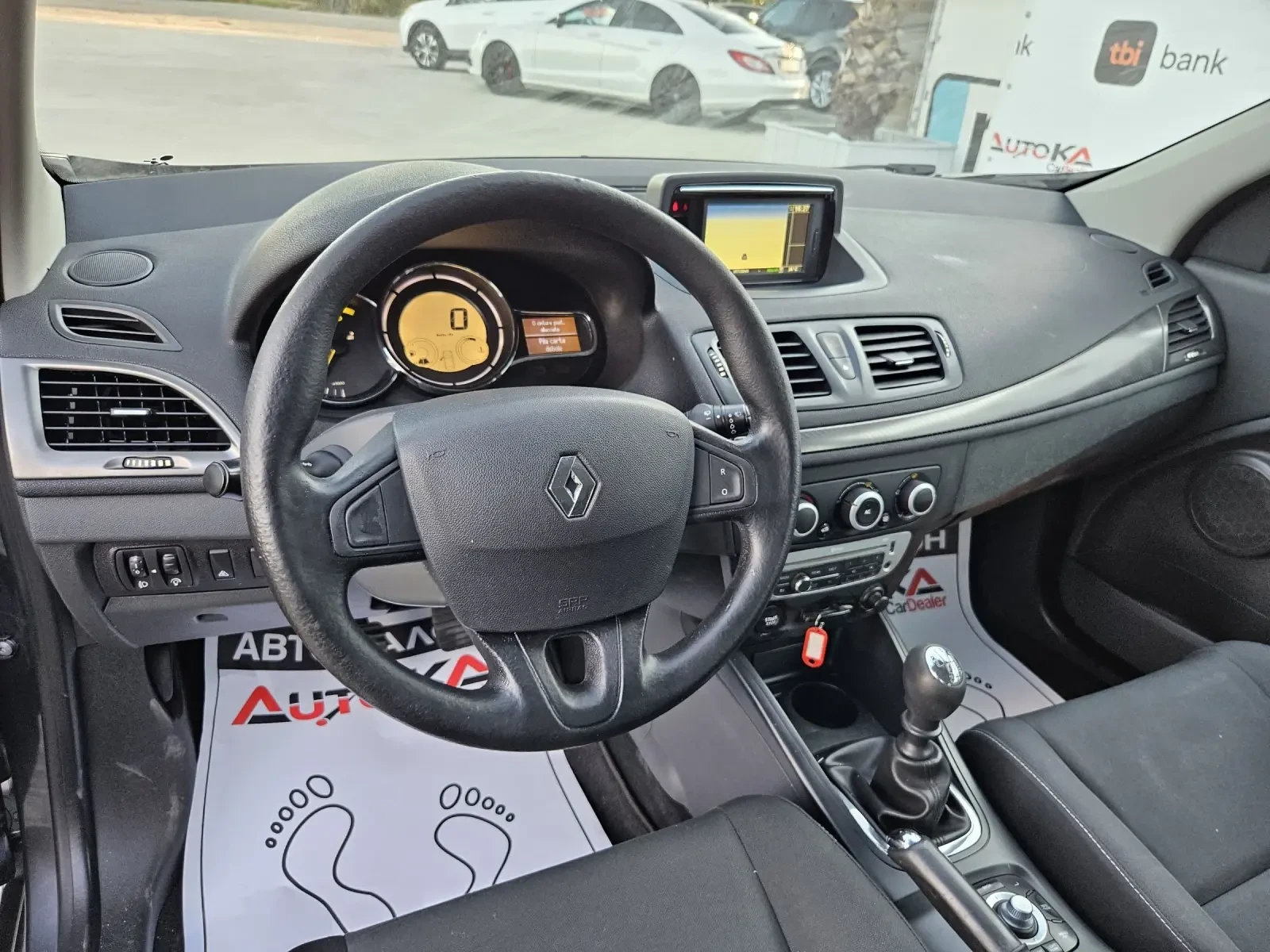 Renault Megane 1.5DCI-110kc= 6СКОРОСТИ= НАВИ - изображение 8