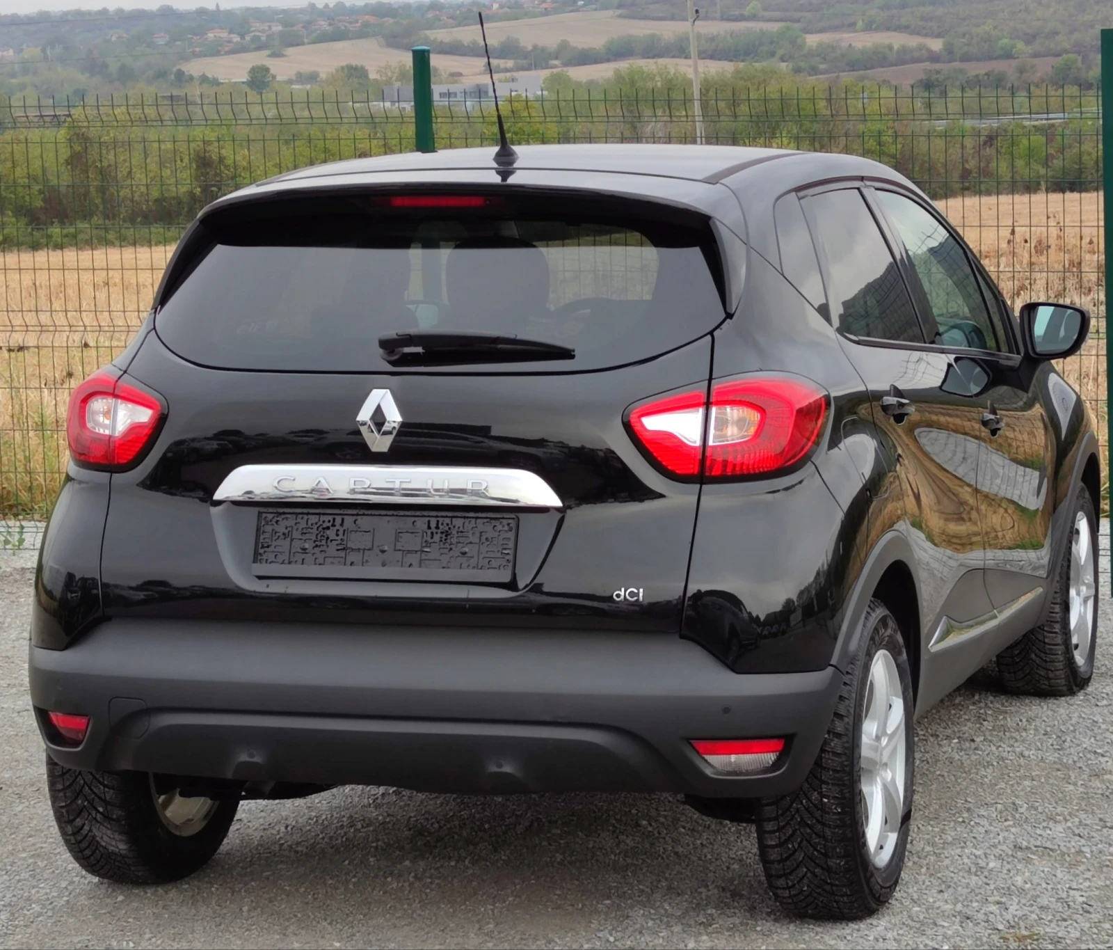 Renault Captur 1.5DCI* 90к.с* Автоматик*  - изображение 6