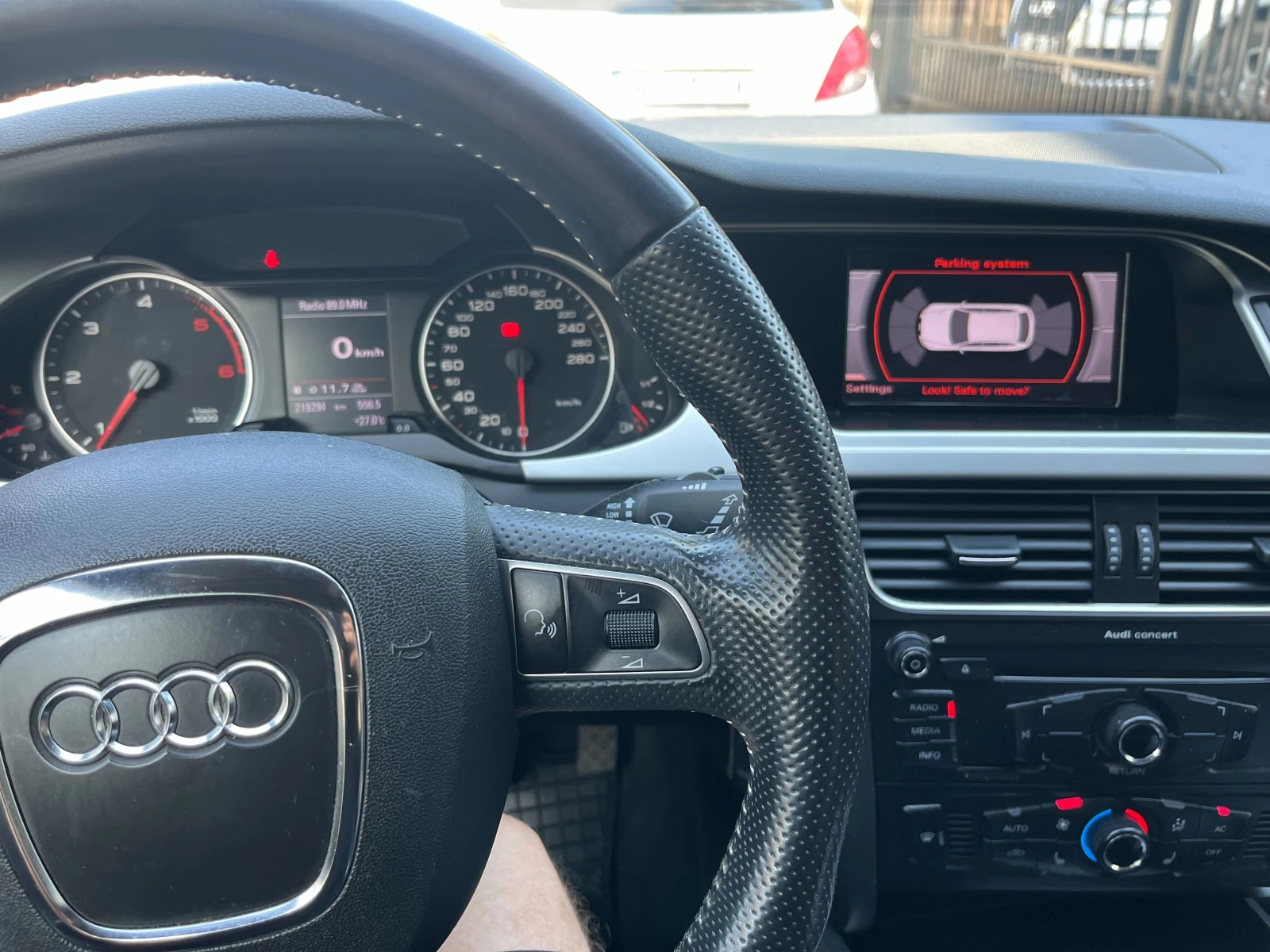 Audi A4 S Line Quattro - изображение 7
