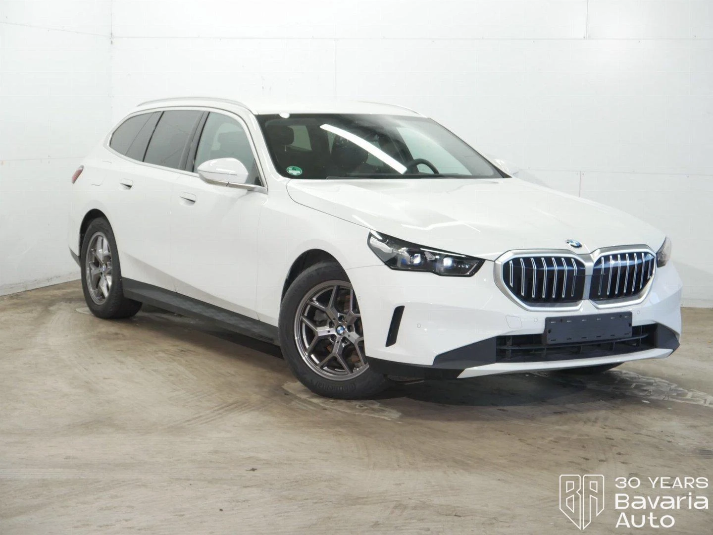 BMW 520 d Touring Steptronic - изображение 4