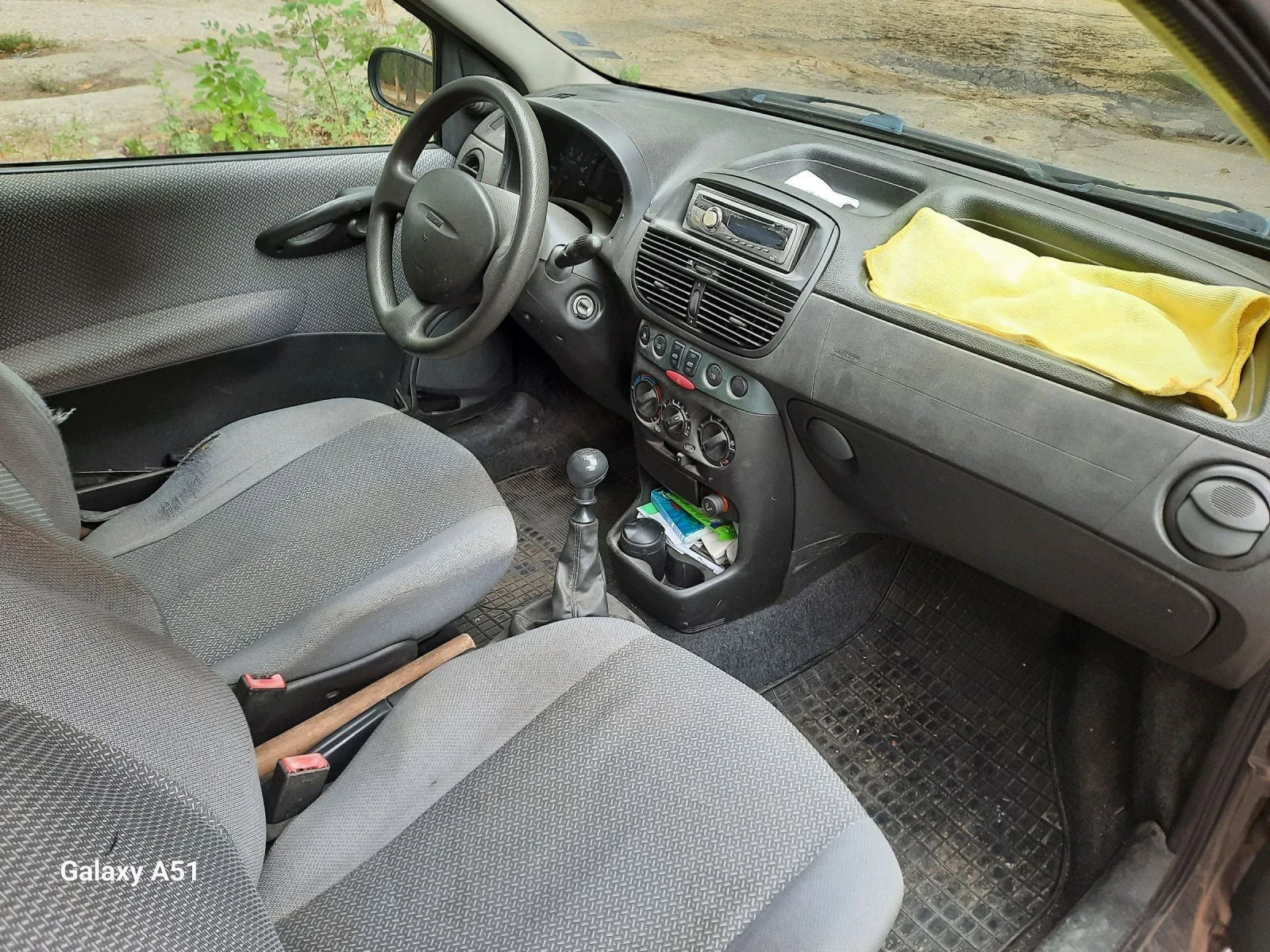 Fiat Punto 1.2 Бензин, КЛИМАТИК  - изображение 6