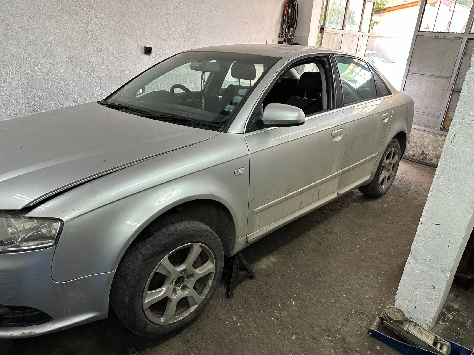 Audi A4  - изображение 2