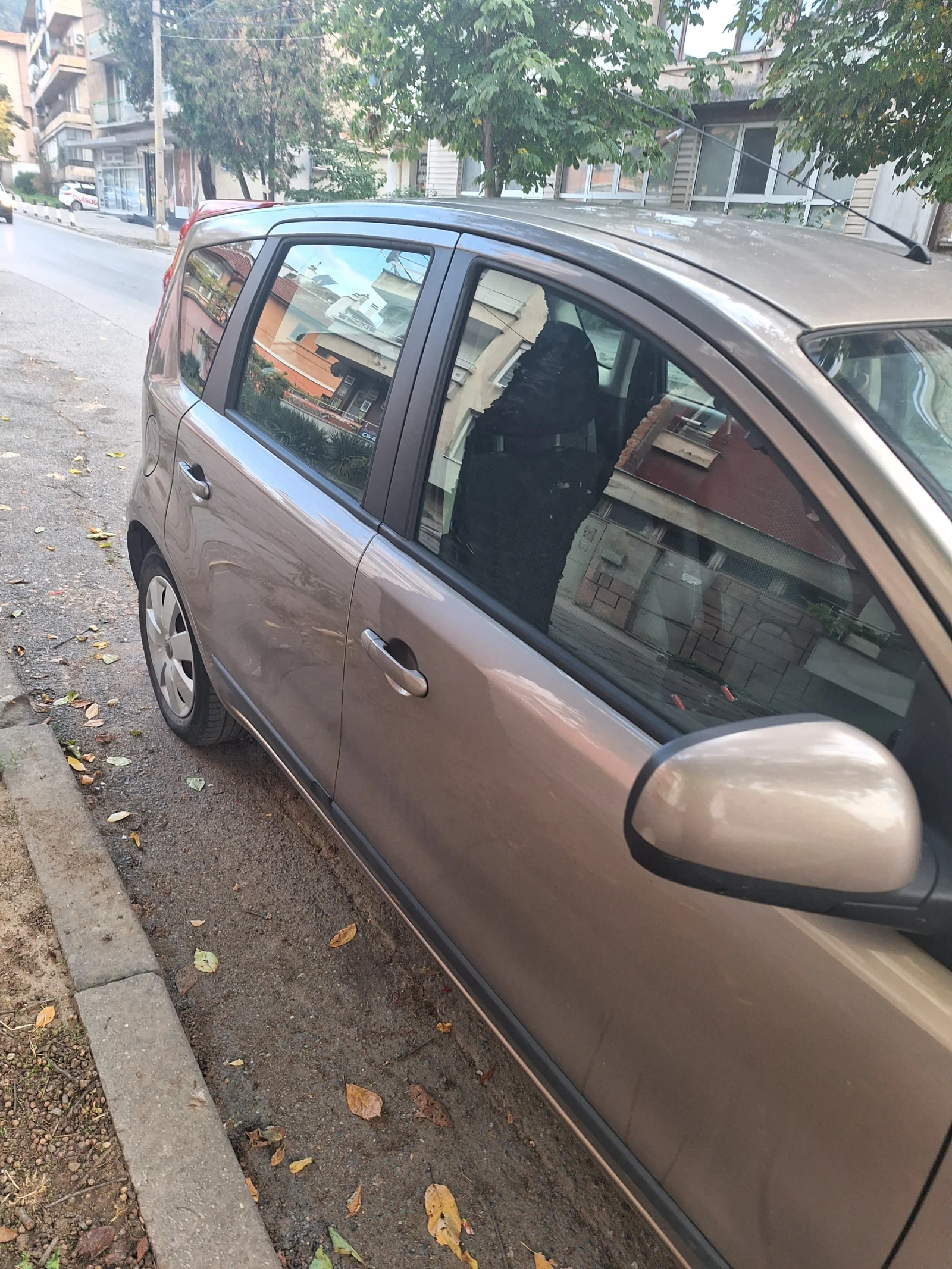 Nissan Note  - изображение 3