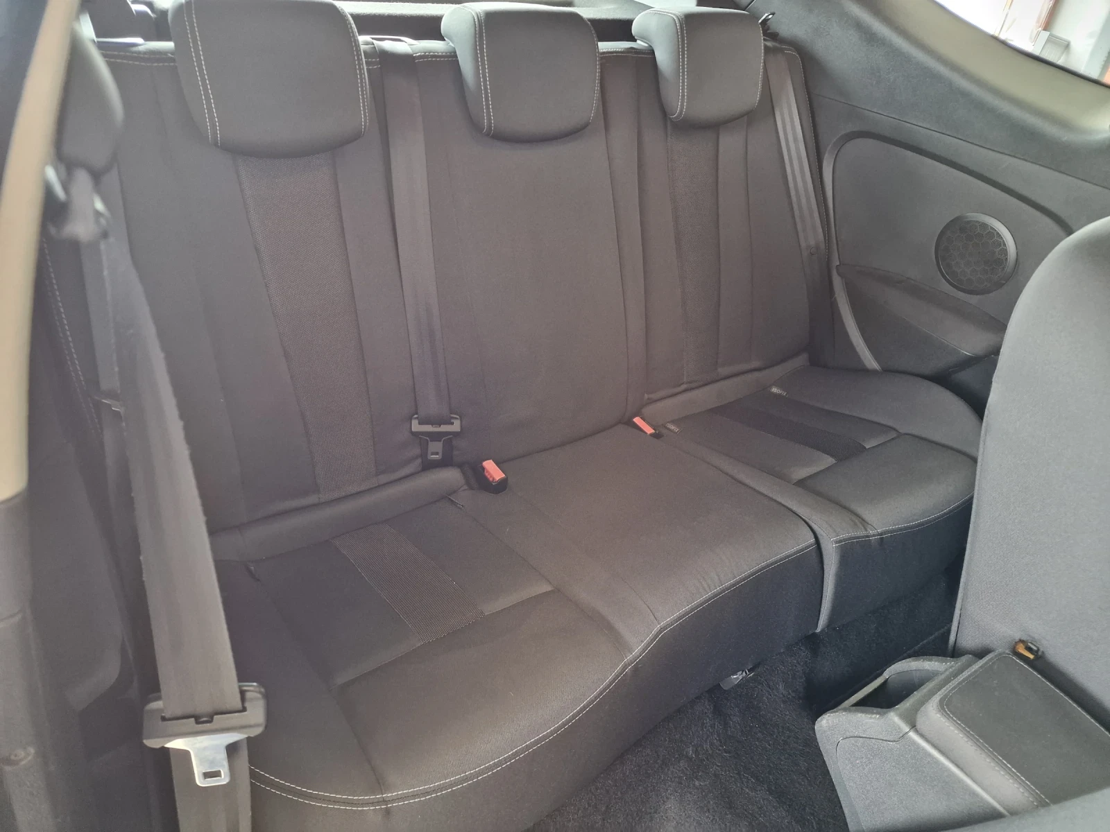 Renault Megane 1.6 110kc GPL, снимка 8 - Автомобили и джипове - 53221632