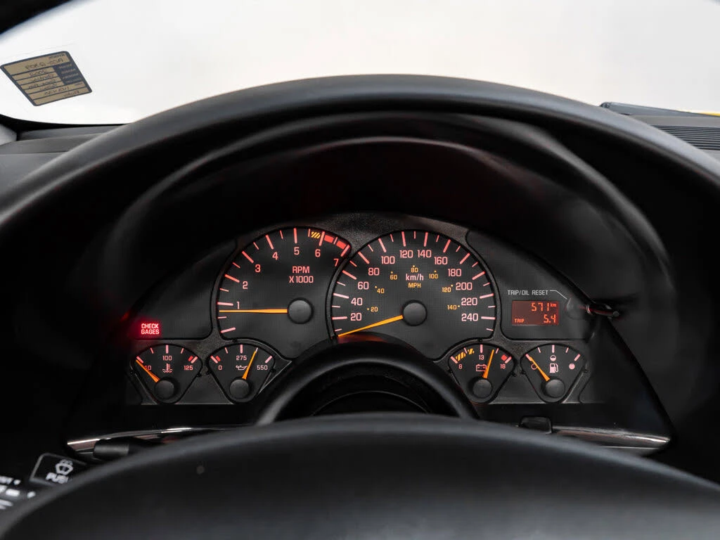 Pontiac Firebird Trans Am Collectors Edition, снимка 14 - Автомобили и джипове - 53919997