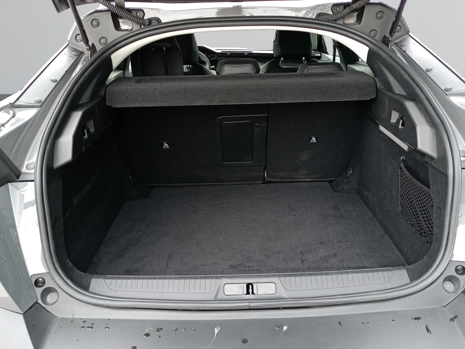 Peugeot 408 ALLURE 1, 2 PureTech 145 HYBRID 48V e-DCS6 EURO 6., снимка 13 - Автомобили и джипове - 54041466