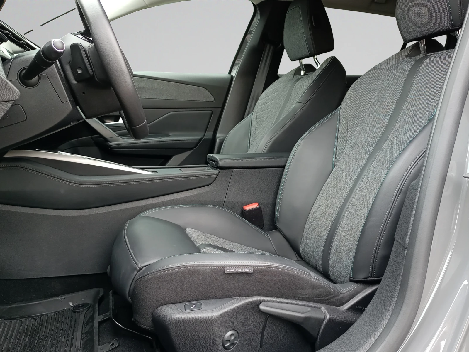 Peugeot 408 ALLURE 1, 2 PureTech 145 HYBRID 48V e-DCS6 EURO 6., снимка 8 - Автомобили и джипове - 54041466