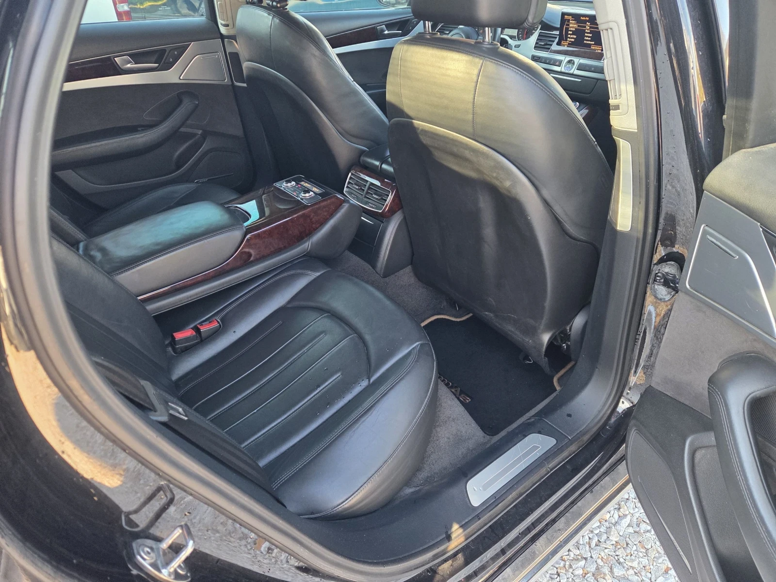 Audi A8 3.0tdi., снимка 10 - Автомобили и джипове - 54151235