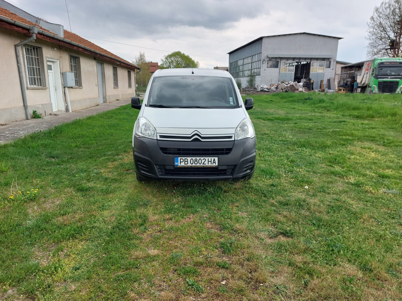 Citroen Berlingo, снимка 7 - Автомобили и джипове - 54268733